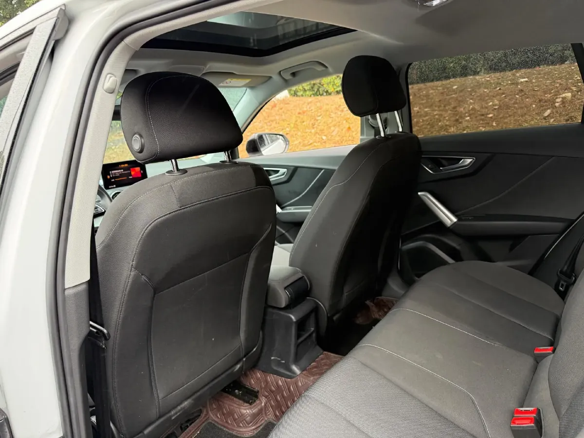 2021 Audi Q2L 1.4T 150HP L4 7DCT,autocango,china used car exporter,china ev exporter,chinese used car exporter,chinese used ev exporter