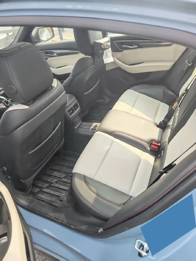 2025 Cadillac CT5 2.0T 237HP L4 10AT,autocango,china used car exporter,china ev exporter,chinese used car exporter,chinese used ev exporter