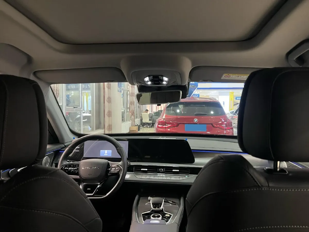 2025 Chery Tiggo 8 PRO 1.6T 197HP L4 7DCT,autocango,china used car exporter,china ev exporter,chinese used car exporter,chinese used ev exporter