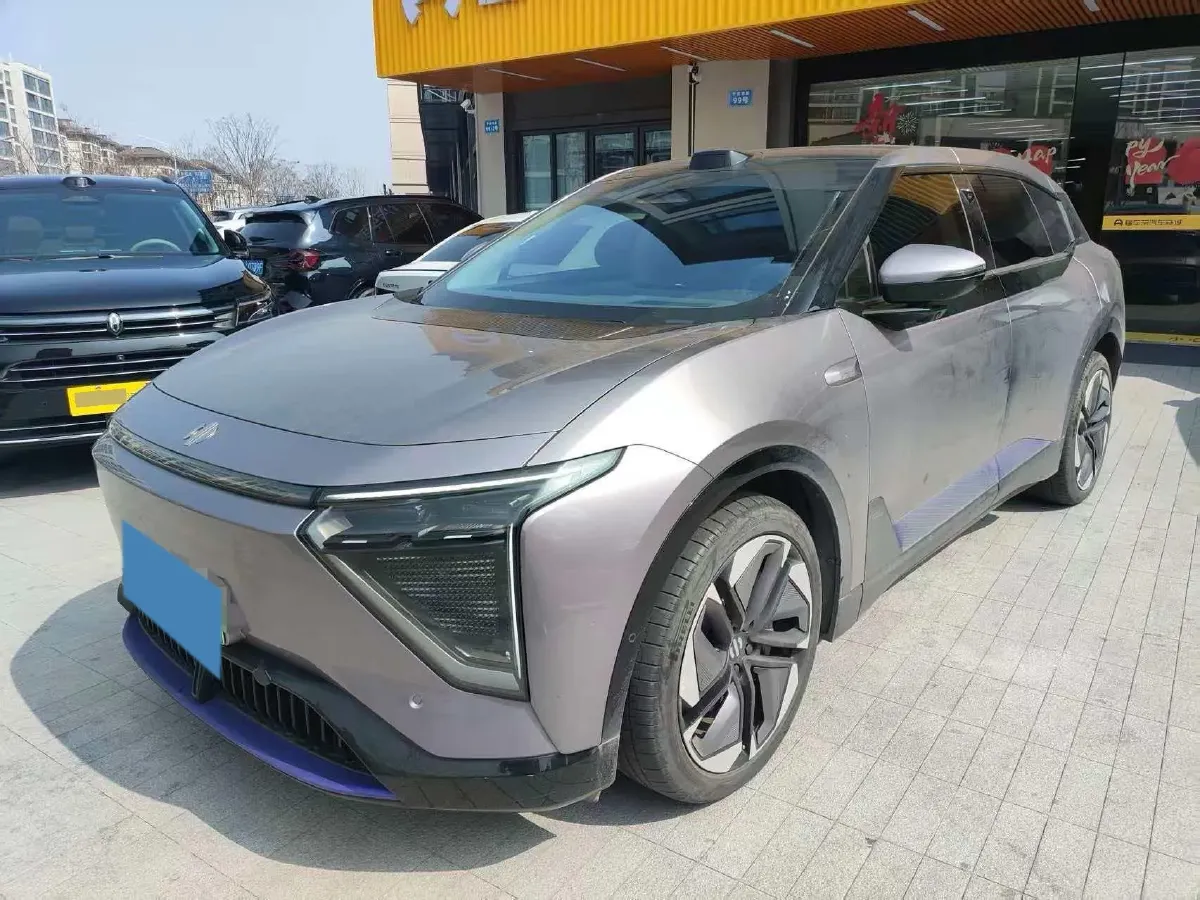 2023 HiPhi Y BEV 76.6KWH,autocango,china used car exporter,china ev exporter,chinese used car exporter,chinese used ev exporter