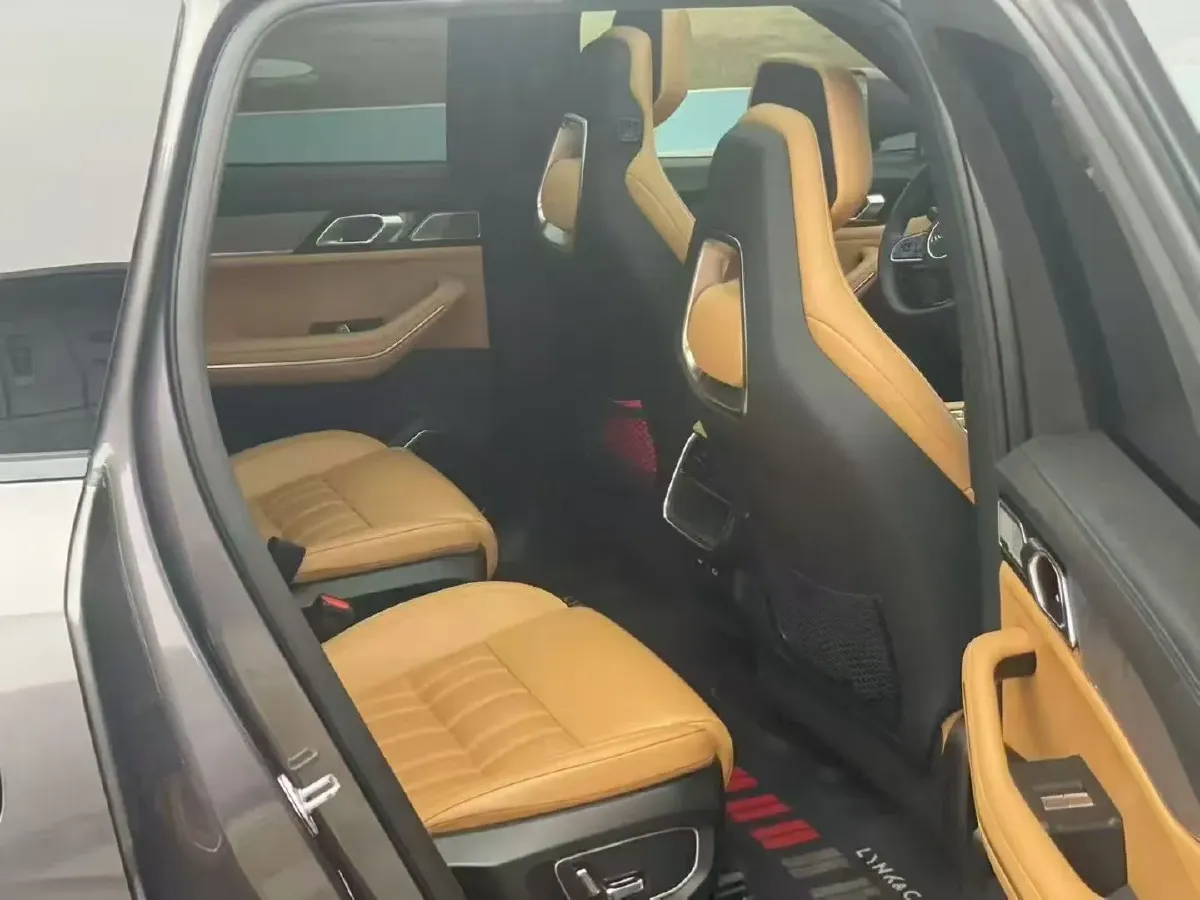 2023 LYNK&CO 09 EM-P 2.0T 254HP L4 3DHT PHEV 40.1KWH,autocango,china used car exporter,china ev exporter,chinese used car exporter,chinese used ev exporter