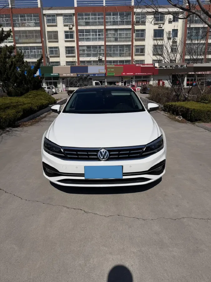 2019 Volkswagen Tayron 2.0T 186HP L4 7DCT,autocango,china used car exporter,china ev exporter,chinese used car exporter,chinese used ev exporter