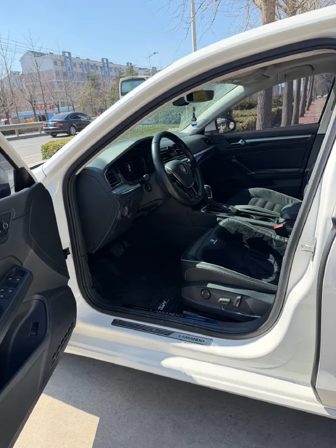 2019 Volkswagen Tayron 2.0T 186HP L4 7DCT,autocango,china used car exporter,china ev exporter,chinese used car exporter,chinese used ev exporter