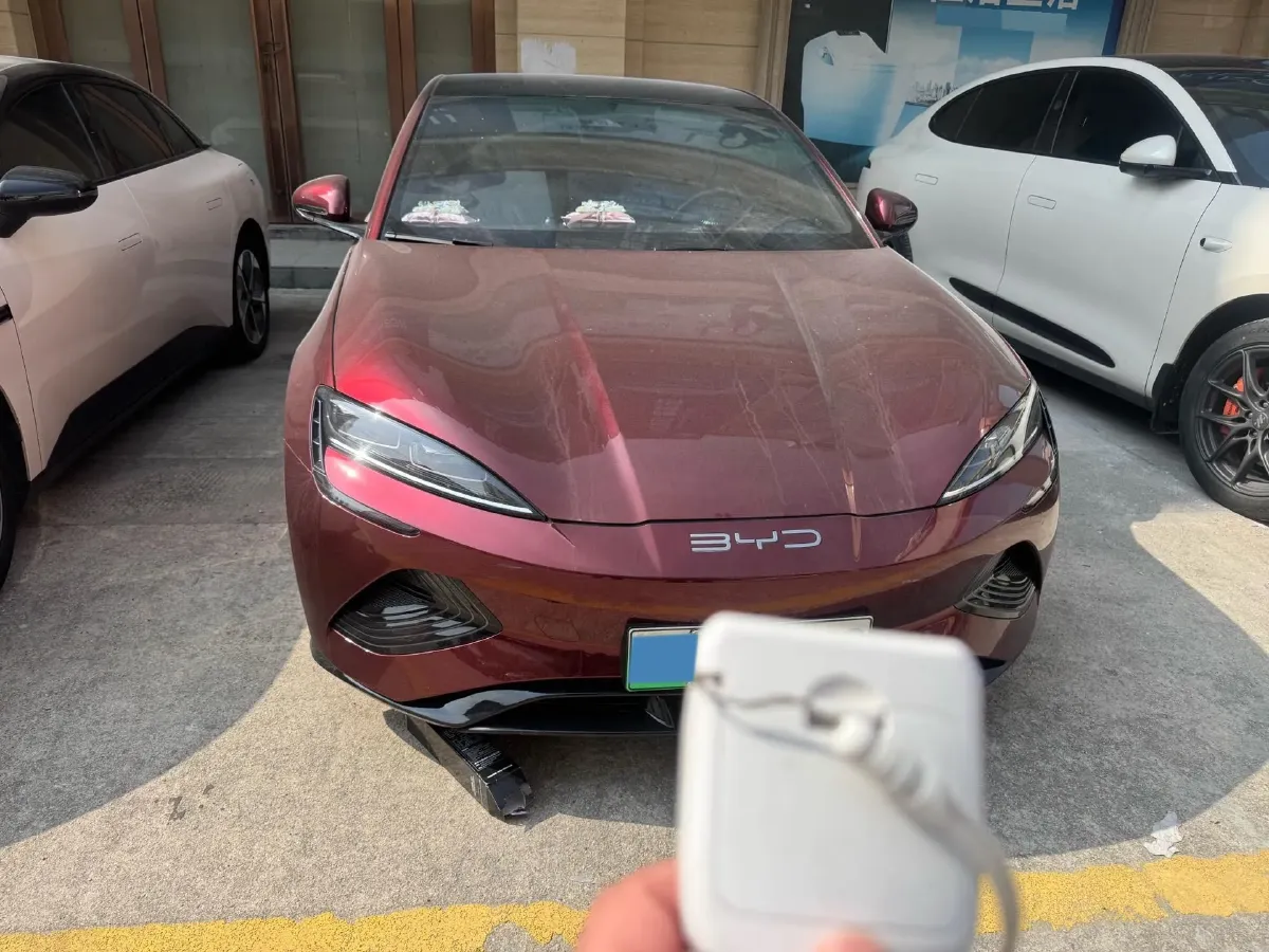 2022 Leapmotor C01 BEV 78.54KWH,autocango,china used car exporter,china ev exporter,chinese used car exporter,chinese used ev exporter