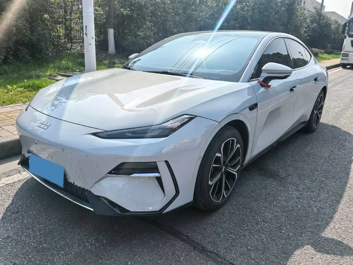 2025 MAXUS InterstellarX 2.5T 224HP L4 8AT,autocango,china used car exporter,china ev exporter,chinese used car exporter,chinese used ev exporter