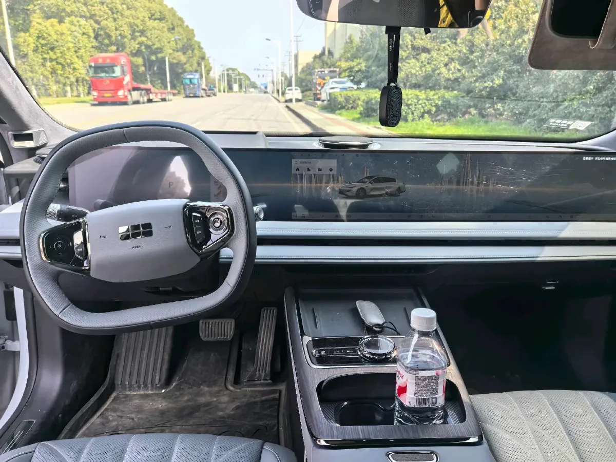 2025 MAXUS InterstellarX 2.5T 224HP L4 8AT,autocango,china used car exporter,china ev exporter,chinese used car exporter,chinese used ev exporter