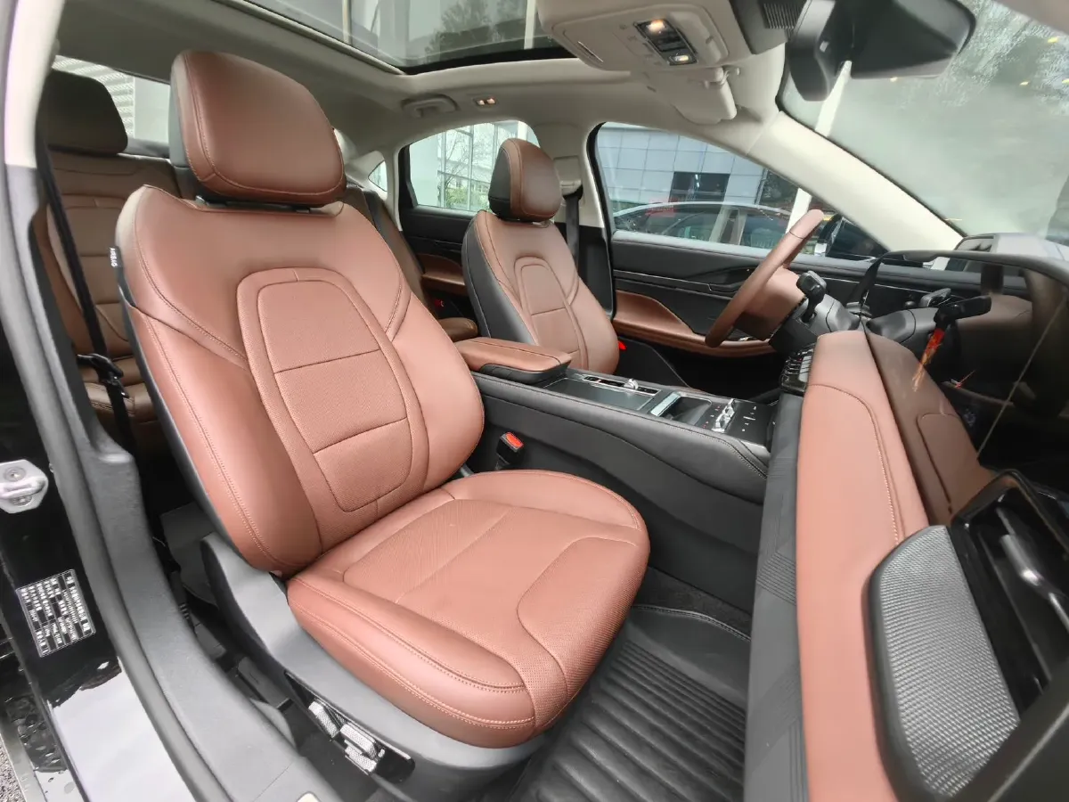 2025 Lincoln Z 2.0T 294HP L4 E-CVT Hybrid,autocango,china used car exporter,china ev exporter,chinese used car exporter,chinese used ev exporter