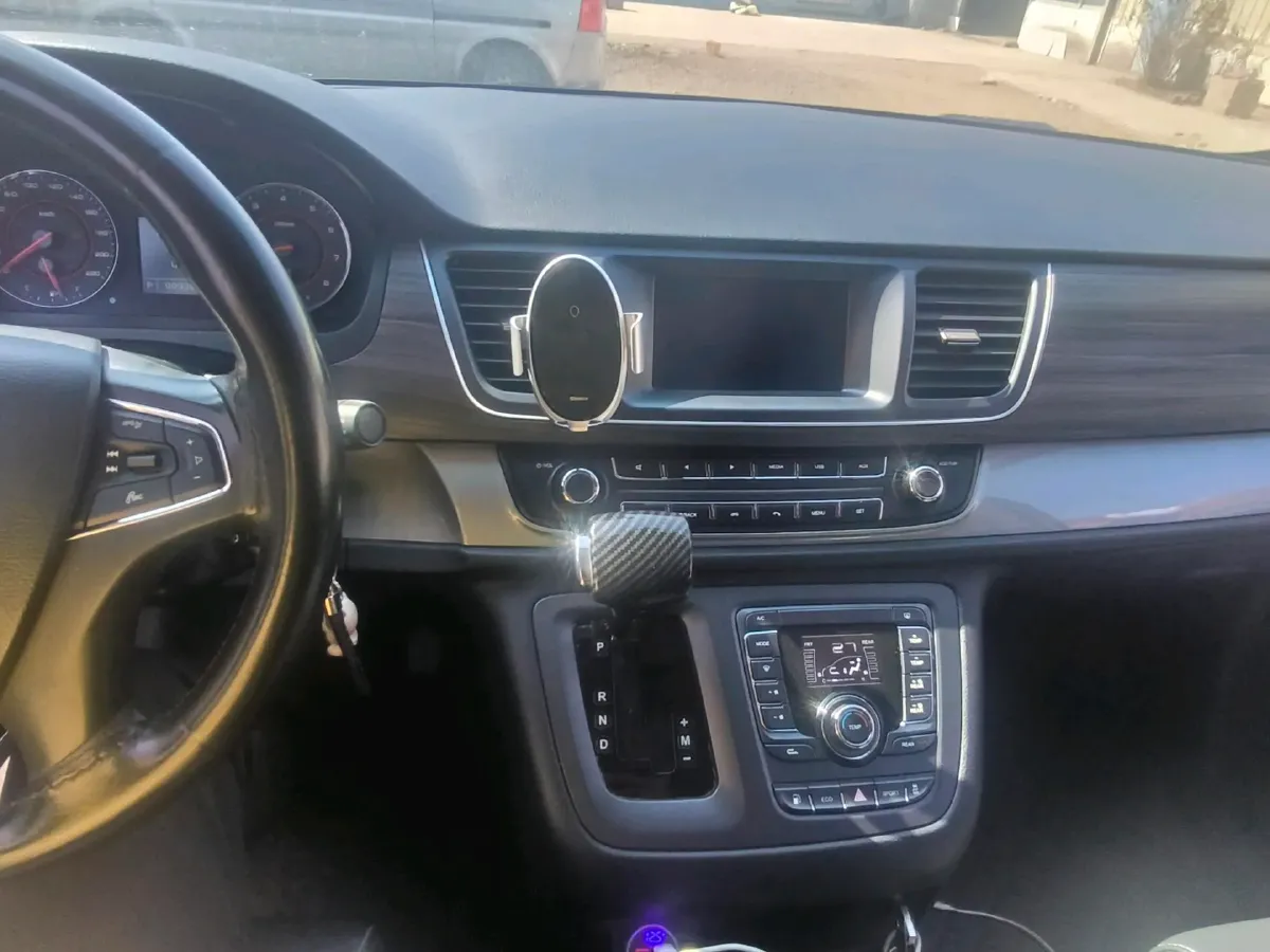 2019 MAXUS G10 2.0T 218HP L4 6AT,autocango,china used car exporter,china ev exporter,chinese used car exporter,chinese used ev exporter