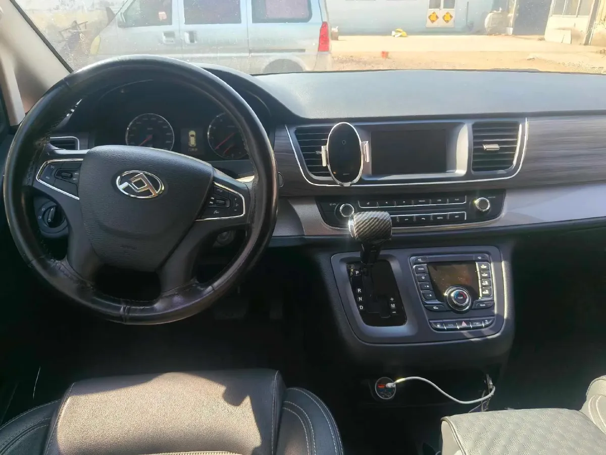 2019 MAXUS G10 2.0T 218HP L4 6AT,autocango,china used car exporter,china ev exporter,chinese used car exporter,chinese used ev exporter