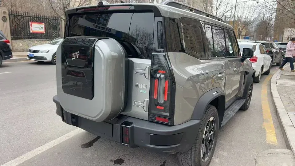 2026 Jetour ShanHai TravellerC-DM 1.5T 156HP L4 3DHT PHEV,autocango,china used car exporter,china ev exporter,chinese used car exporter,chinese used ev exporter