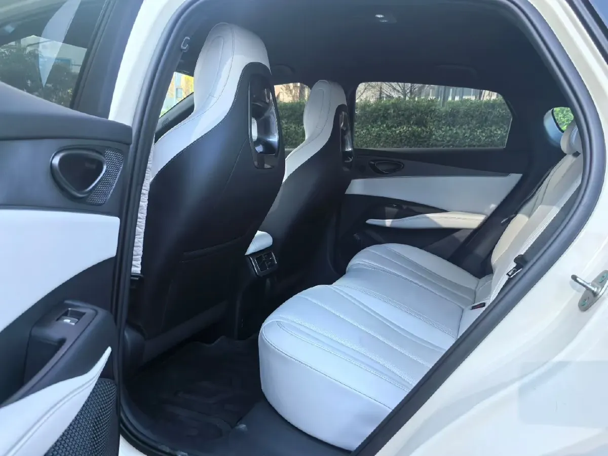 2024 BYD Seal06 1.5L 101HP L4 E-CVT PHEV 10.08KWH,autocango,china used car exporter,china ev exporter,chinese used car exporter,chinese used ev exporter