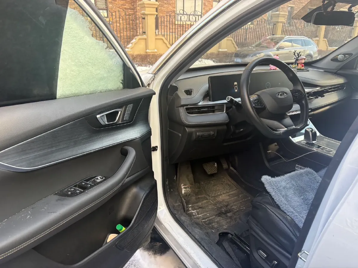 2022 Chery Tiggo 7 Plus 1.5T 156HP L4 CVT,autocango,china used car exporter,china ev exporter,chinese used car exporter,chinese used ev exporter