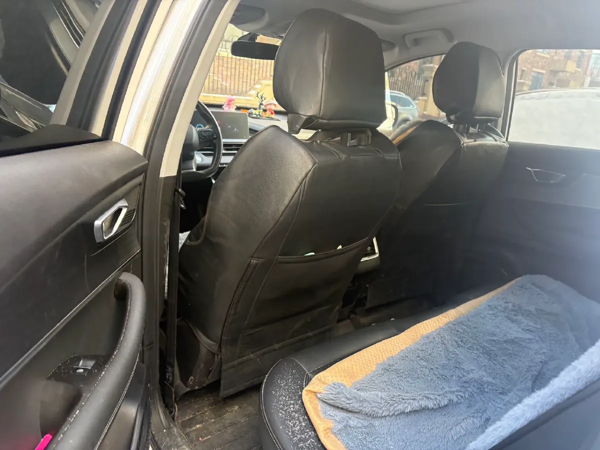 2022 Chery Tiggo 7 Plus 1.5T 156HP L4 CVT,autocango,china used car exporter,china ev exporter,chinese used car exporter,chinese used ev exporter