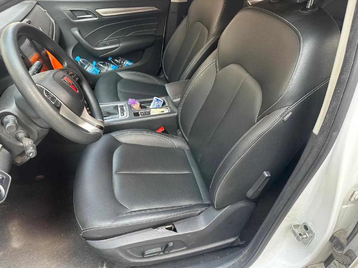 2019 Roewe i6 1.6L 125HP L4 CVT,autocango,china used car exporter,china ev exporter,chinese used car exporter,chinese used ev exporter