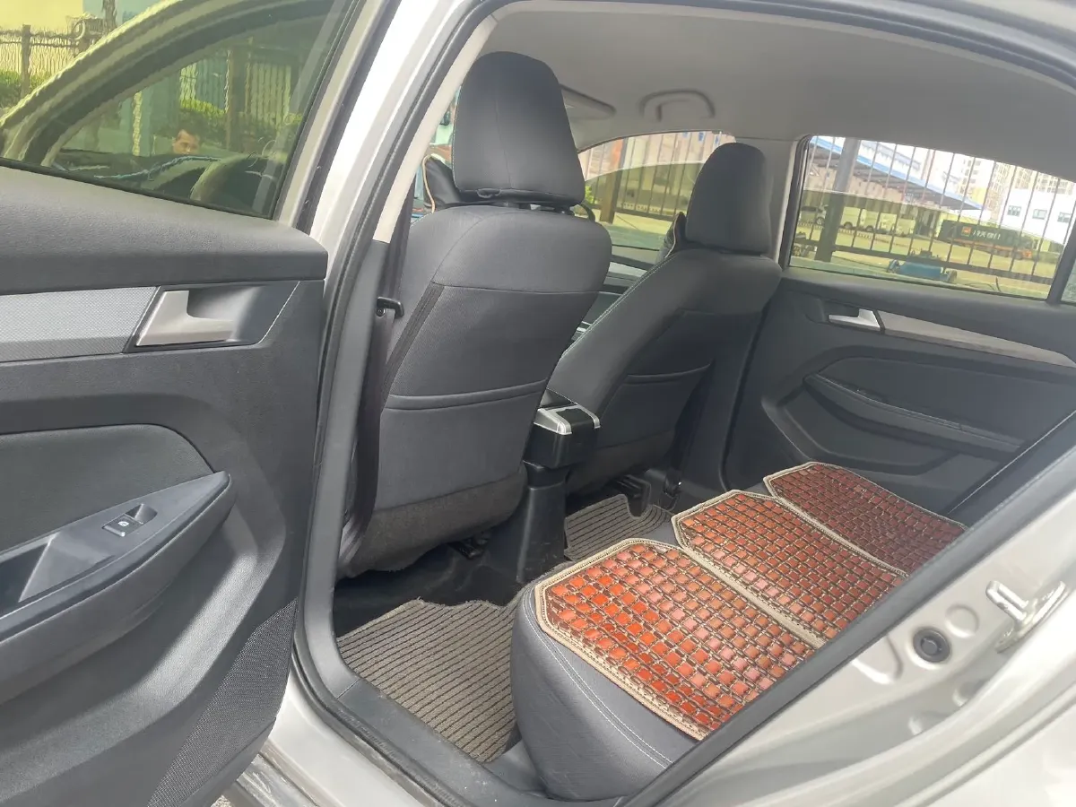 2018 FAW Jumpal A50 1.5L 113HP L4 5MT,autocango,china used car exporter,china ev exporter,chinese used car exporter,chinese used ev exporter