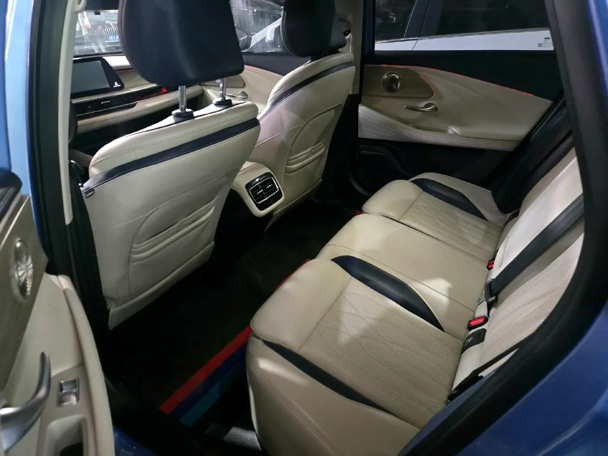 2022 Chery Arrizo 8 1.6T 197HP L4 7DCT,autocango,china used car exporter,china ev exporter,chinese used car exporter,chinese used ev exporter