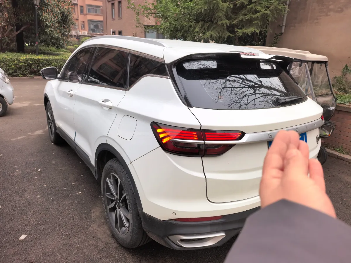 2020 Geely Coolray 1.4T 141HP L4 6DCT,autocango,china used car exporter,china ev exporter,chinese used car exporter,chinese used ev exporter