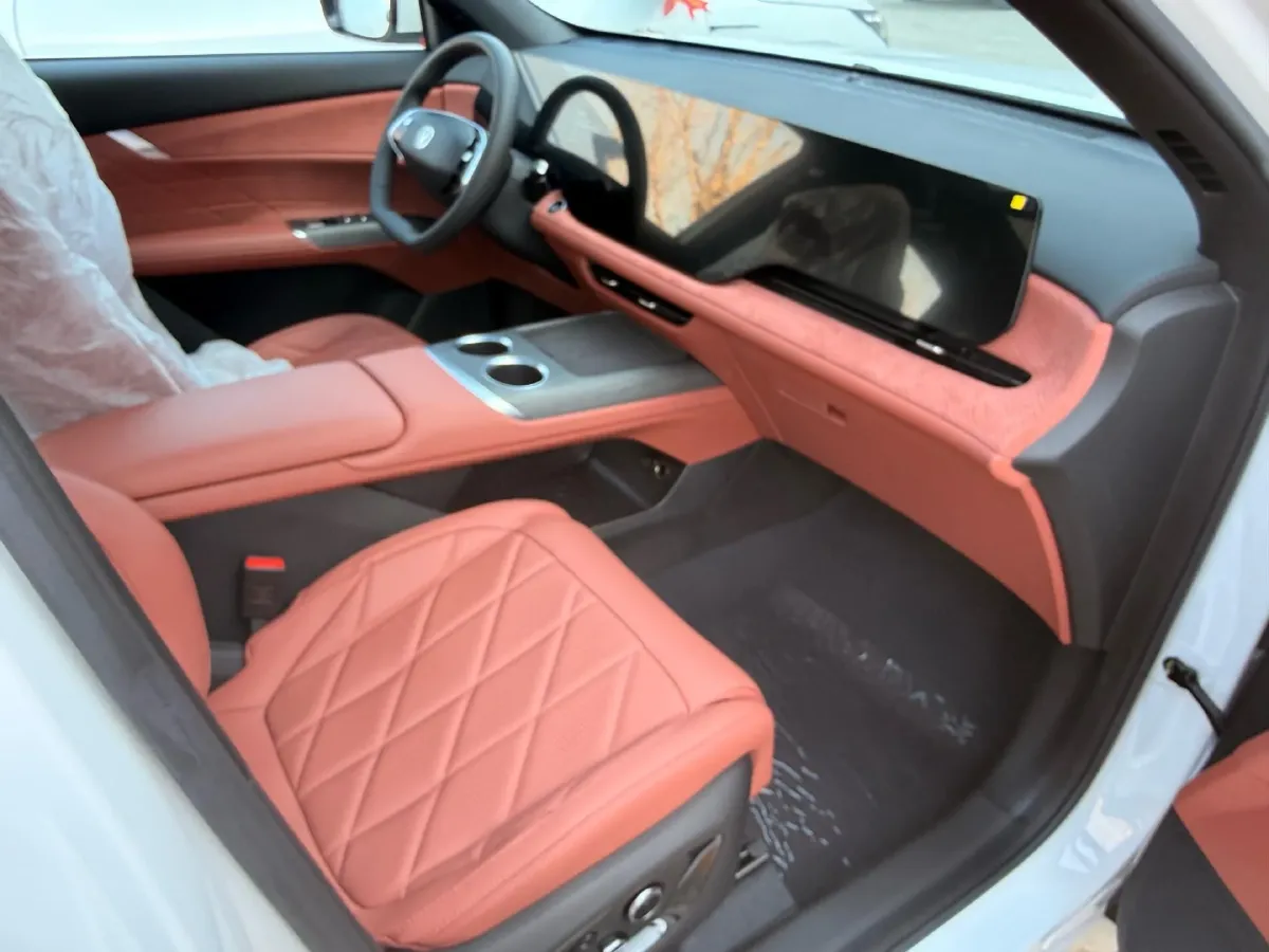 2025 ChangAn CS75 Plus 1.5T 192HP L4 8AT,autocango,china used car exporter,china ev exporter,chinese used car exporter,chinese used ev exporter