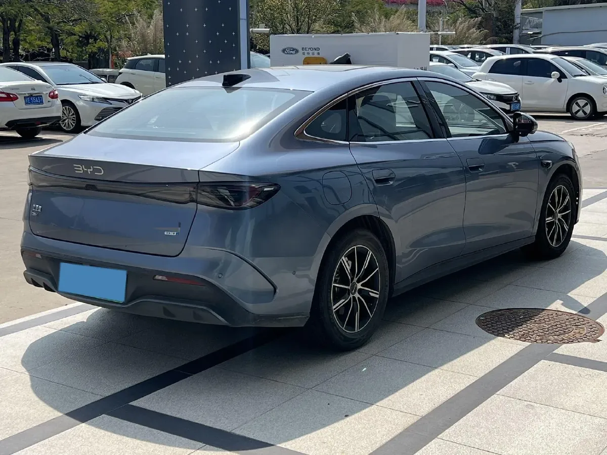 2025 BYD Seal 06 1.5L 101HP L4 E-CVT PHEV 15.87KWH,autocango,china used car exporter,china ev exporter,chinese used car exporter,chinese used ev exporter