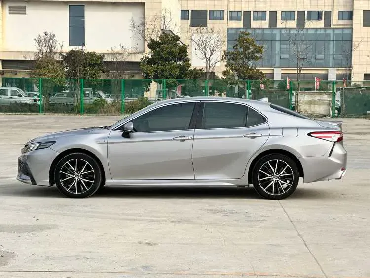 2021 Toyota Camry 2.5L 178HP L4 E-CVT Hybrid,autocango,china used car exporter,china ev exporter,chinese used car exporter,chinese used ev exporter