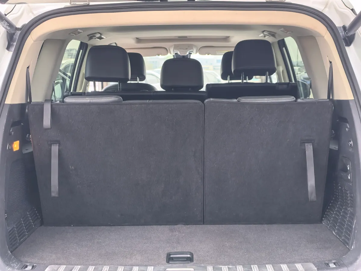 2017 MAXUS D90 2.0T 224HP L4 6AT,autocango,china used car exporter,china ev exporter,chinese used car exporter,chinese used ev exporter