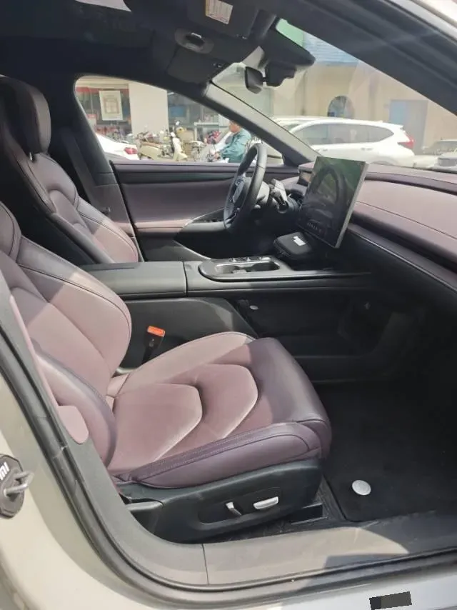 2024 MI SU7 BEV 73.6KWH,autocango,china used car exporter,china ev exporter,chinese used car exporter,chinese used ev exporter