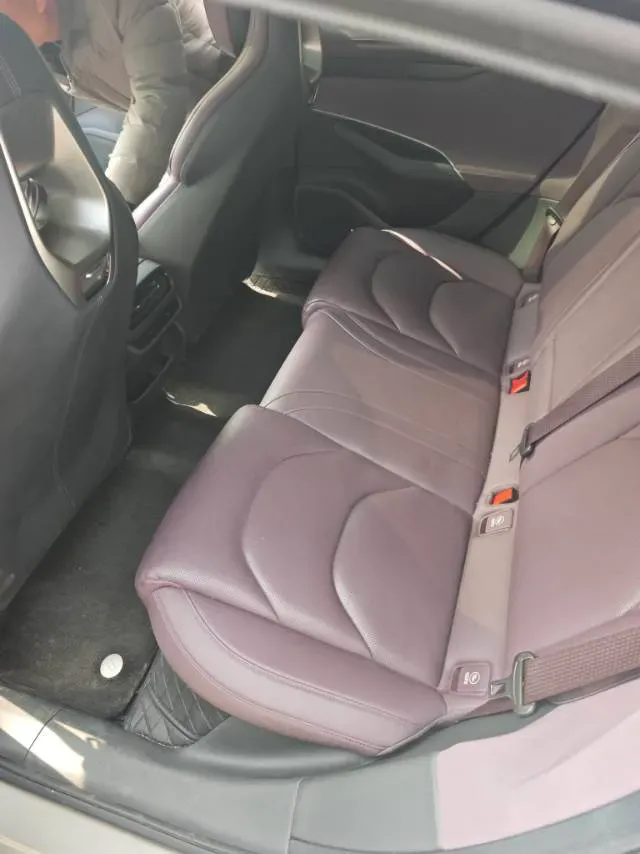 2024 MI SU7 BEV 73.6KWH,autocango,china used car exporter,china ev exporter,chinese used car exporter,chinese used ev exporter