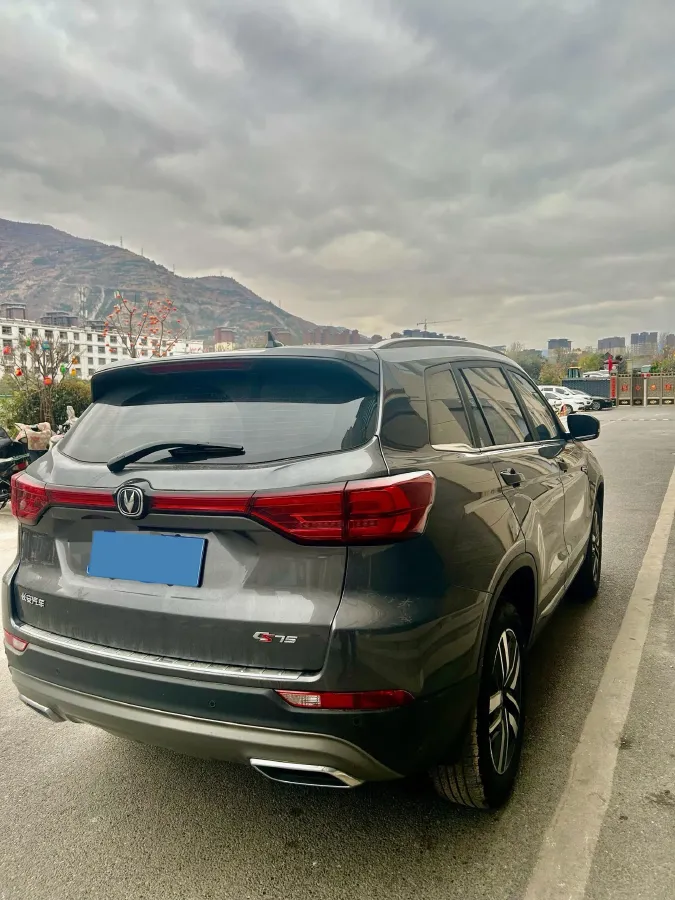 2024 ChangAn CS75 1.5T 188HP L4 7DCT,autocango,china used car exporter,china ev exporter,chinese used car exporter,chinese used ev exporter