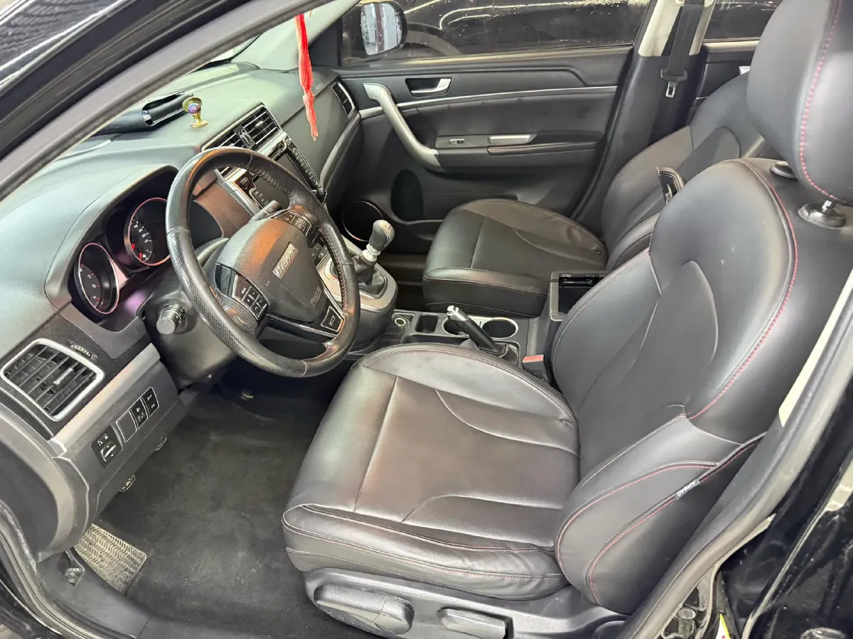 2017 Haval M6 1.5T 150HP L4 6MT,autocango,china used car exporter,china ev exporter,chinese used car exporter,chinese used ev exporter