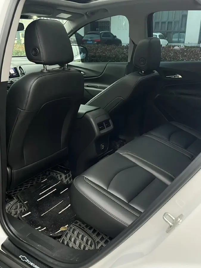 2022 Chevrolet Equinox 1.5T 169HP L4 6AT,autocango,china used car exporter,china ev exporter,chinese used car exporter,chinese used ev exporter