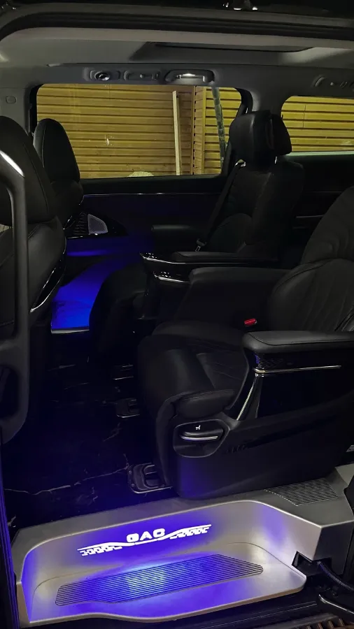 2024 GAC Trumpchi M8 2.0T 252HP L4 8AT,autocango,china used car exporter,china ev exporter,chinese used car exporter,chinese used ev exporter