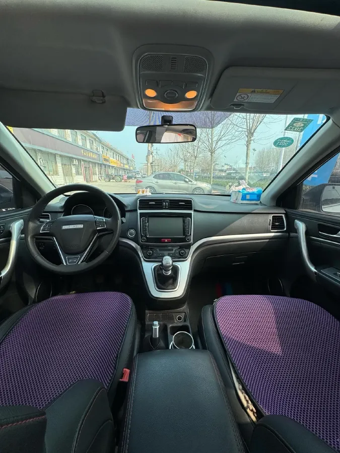 2021 Haval M6 1.5T 150HP L4 6MT,autocango,china used car exporter,china ev exporter,chinese used car exporter,chinese used ev exporter