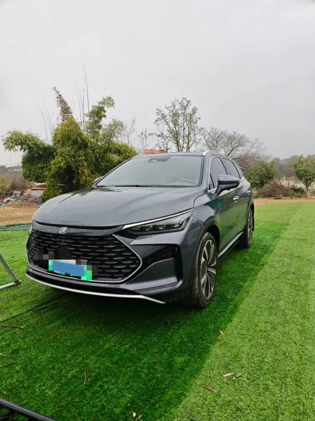 2022 Jeep Grand Commander 2.0T 265HP L4 9AT,autocango,china used car exporter,china ev exporter,chinese used car exporter,chinese used ev exporter