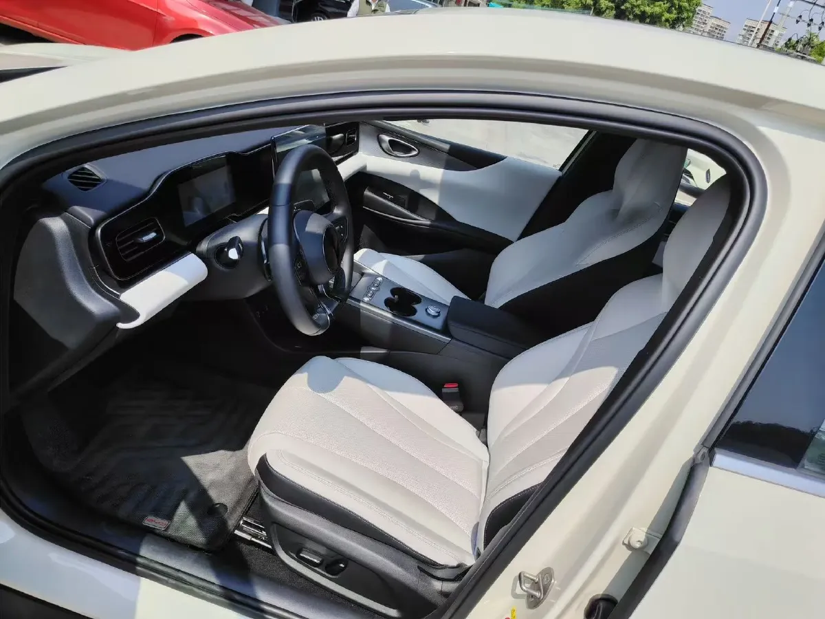 2025 BYD Seal06 BEV,autocango,china used car exporter,china ev exporter,chinese used car exporter,chinese used ev exporter