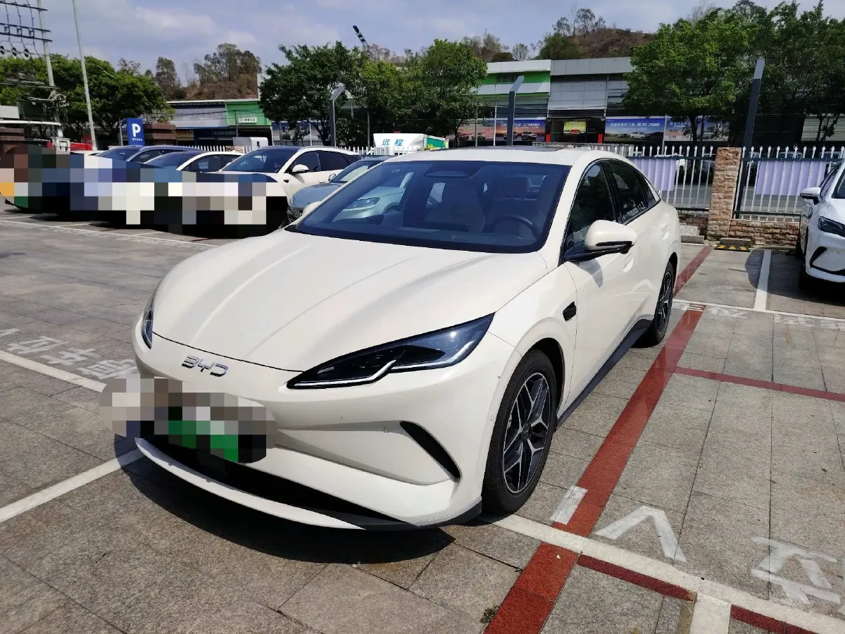 2025 BYD Seal06 BEV,autocango,china used car exporter,china ev exporter,chinese used car exporter,chinese used ev exporter