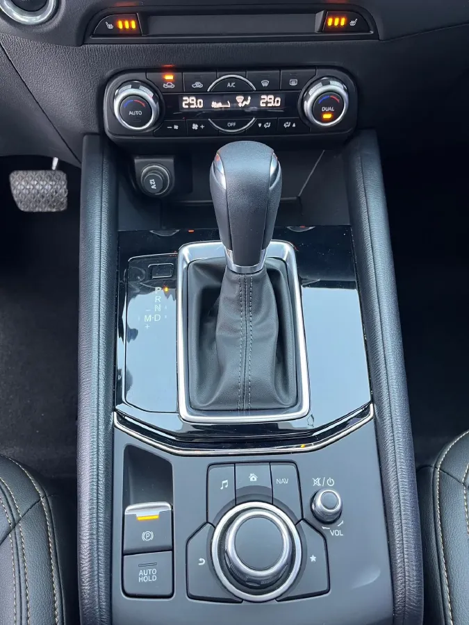 2022 Hyundai Tucson 2.0L 150HP L4 6AT Hybrid,autocango,china used car exporter,china ev exporter,chinese used car exporter,chinese used ev exporter