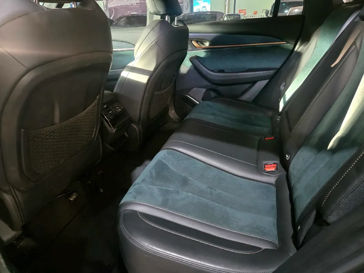 2021 Geely Monjaro 2.0T 218HP L4 7DCT,autocango,china used car exporter,china ev exporter,chinese used car exporter,chinese used ev exporter