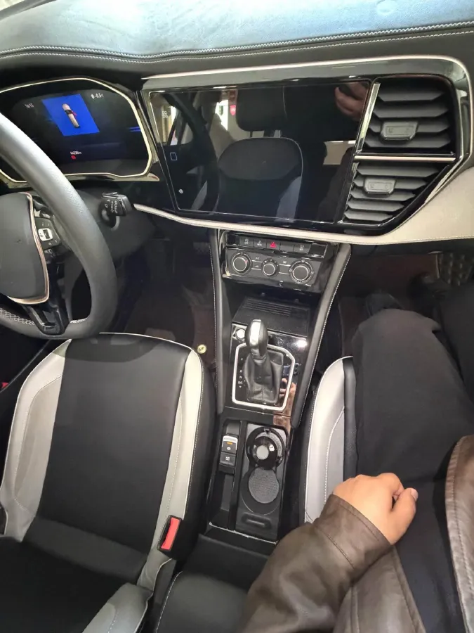 2022 Jetta VS7 1.4T 150HP L4 6AT,autocango,china used car exporter,china ev exporter,chinese used car exporter,chinese used ev exporter