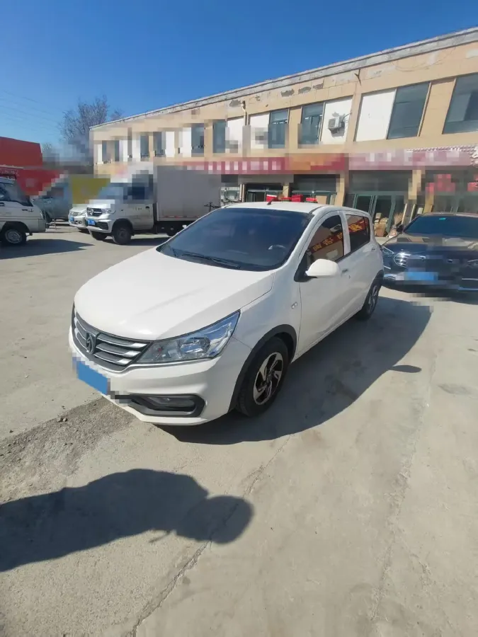 2020 BaoJun 310 1.2L 80HP L4 5MT,autocango,china used car exporter,china ev exporter,chinese used car exporter,chinese used ev exporter