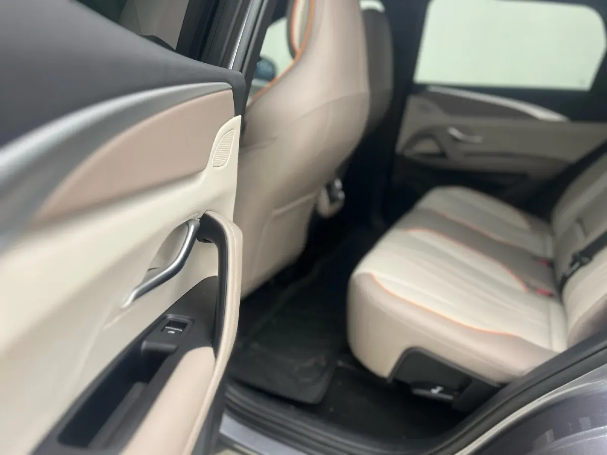 2024 BYD Song Pro 1.5L 110HP L4 E-CVT PHEV 12.9KWH,autocango,china used car exporter,china ev exporter,chinese used car exporter,chinese used ev exporter