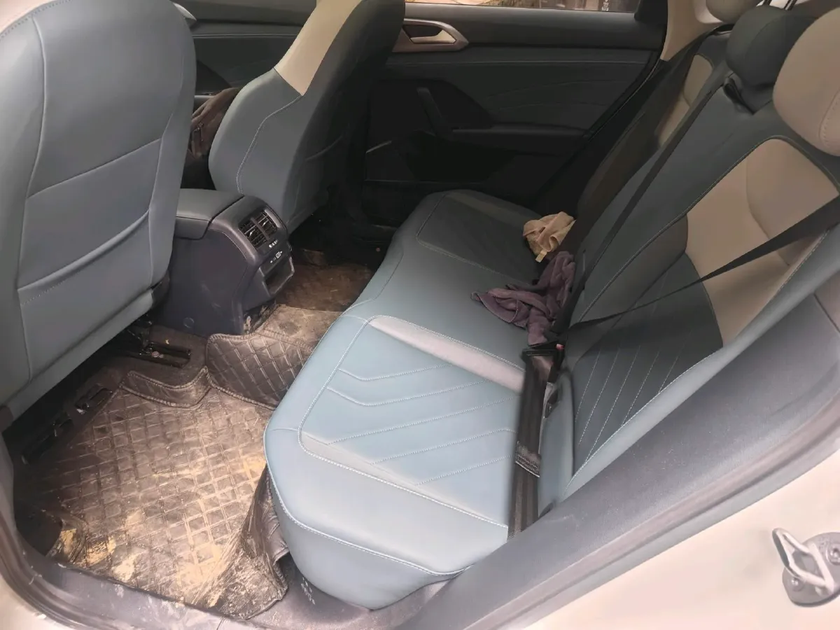 2025 Volkswagen Tharu 1.5T 160HP L4 7DCT,autocango,china used car exporter,china ev exporter,chinese used car exporter,chinese used ev exporter