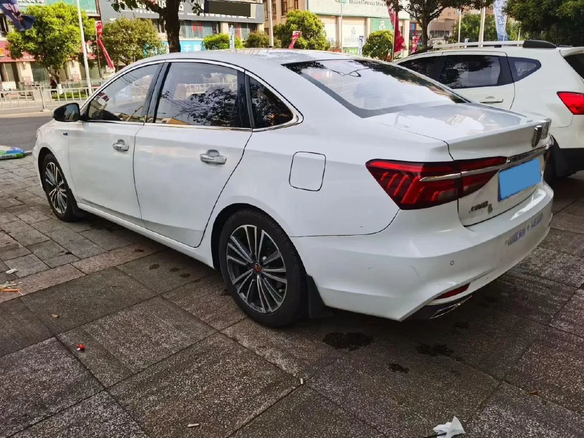 2020 Roewe i6 1.6L 125HP L4 CVT,autocango,china used car exporter,china ev exporter,chinese used car exporter,chinese used ev exporter