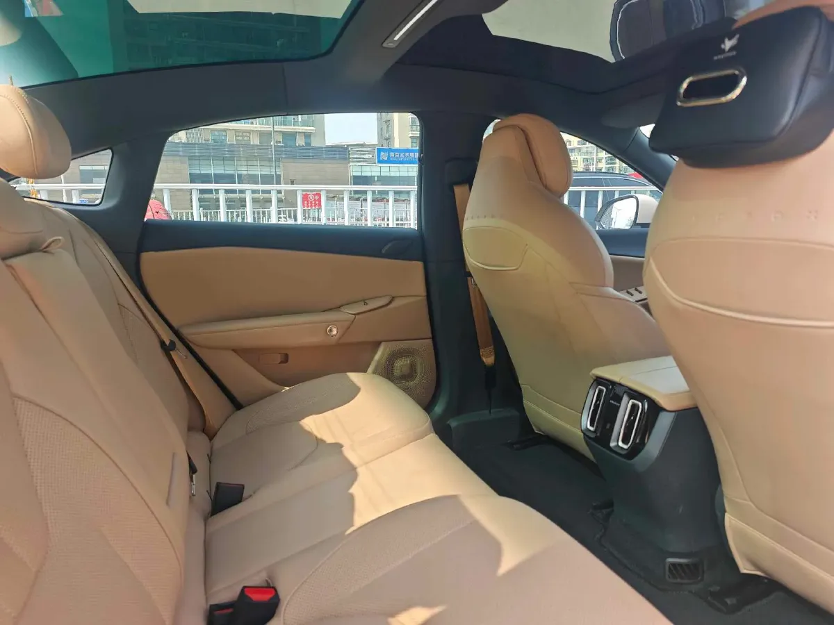 2025 ARCFOX αS5 BEV,autocango,china used car exporter,china ev exporter,chinese used car exporter,chinese used ev exporter