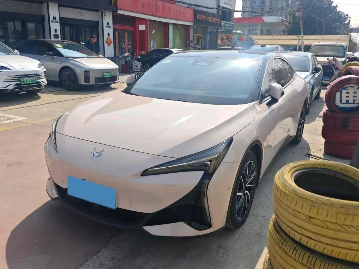 2025 ARCFOX αS5 BEV,autocango,china used car exporter,china ev exporter,chinese used car exporter,chinese used ev exporter