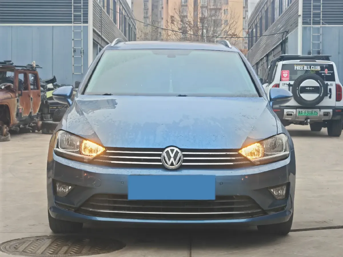 2018 Volkswagen Golf Sportsvan 1.4T 131HP L4 7DCT,autocango,china used car exporter,china ev exporter,chinese used car exporter,chinese used ev exporter