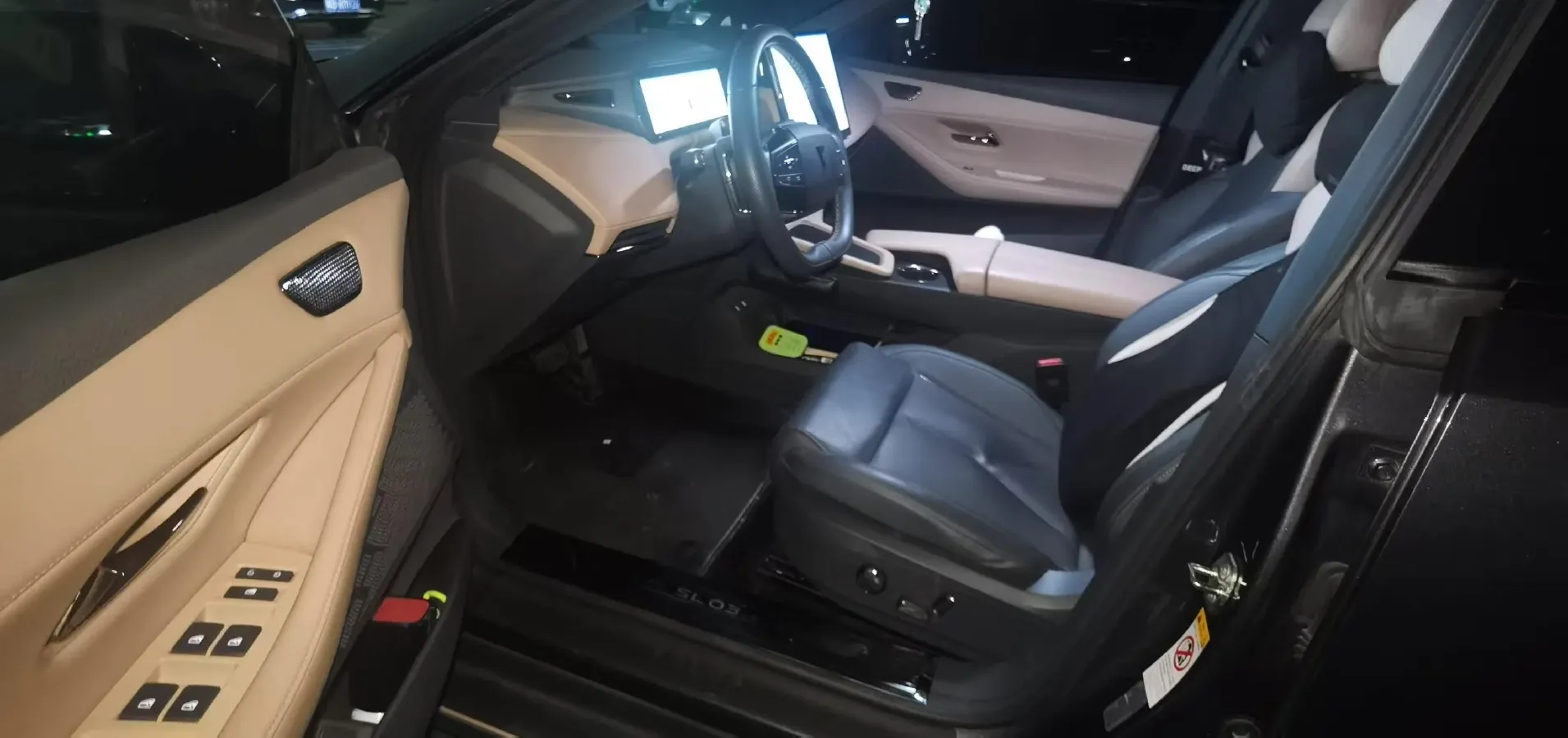 2022 DongFeng Forthing LingZhi EV BEV 68.4KWH,autocango,china used car exporter,china ev exporter,chinese used car exporter,chinese used ev exporter