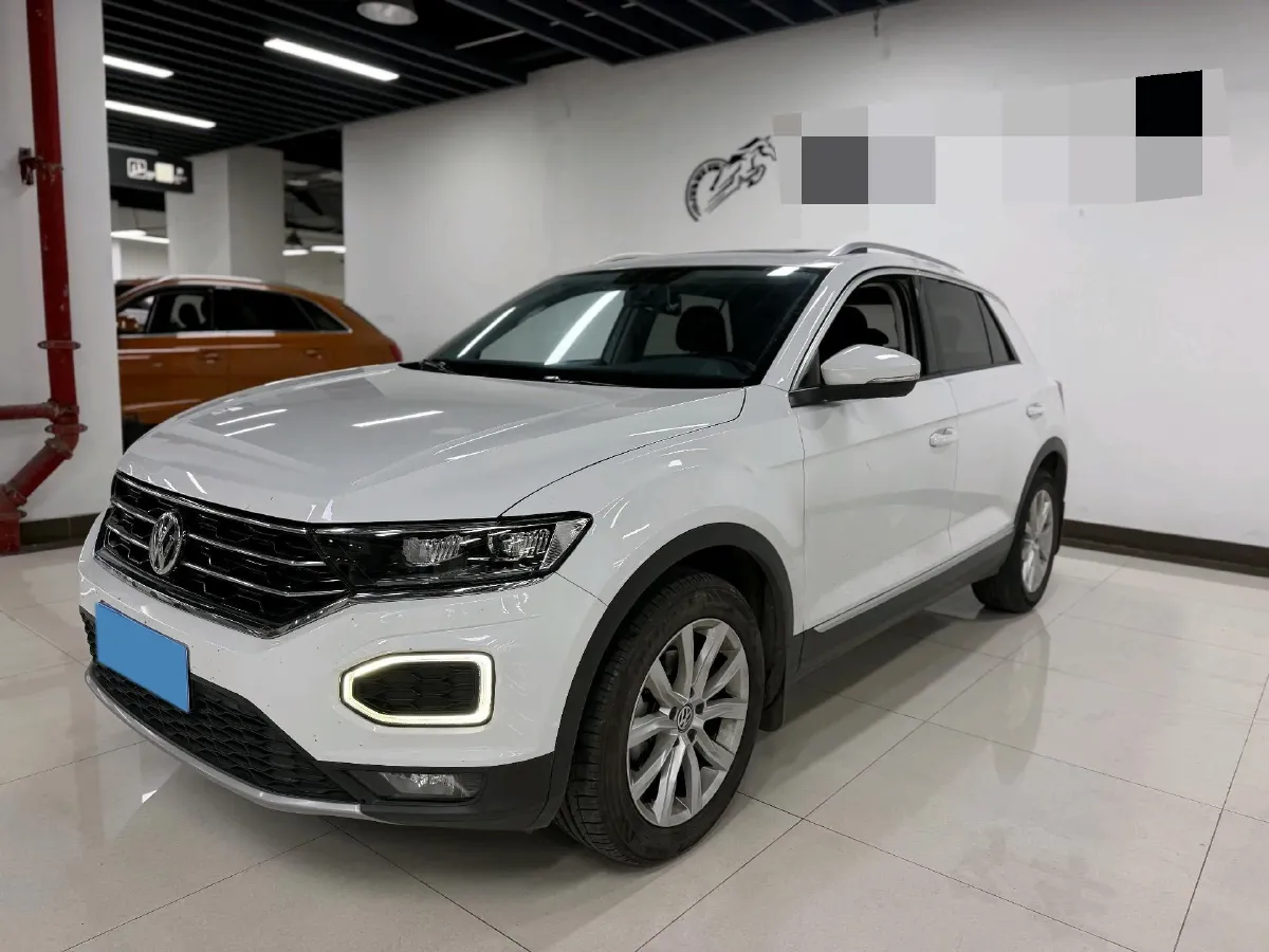 2020 Volkswagen T-Roc 1.4T 131HP L4 7DCT,autocango,china used car exporter,china ev exporter,chinese used car exporter,chinese used ev exporter