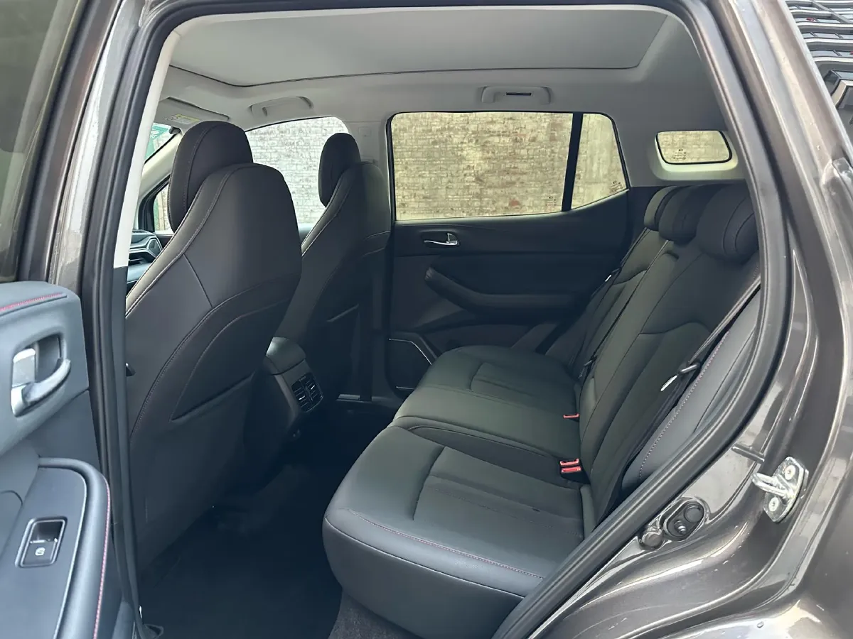 2020 GAC Trumpchi GS4 1.5T 169HP L4 6AT,autocango,china used car exporter,china ev exporter,chinese used car exporter,chinese used ev exporter