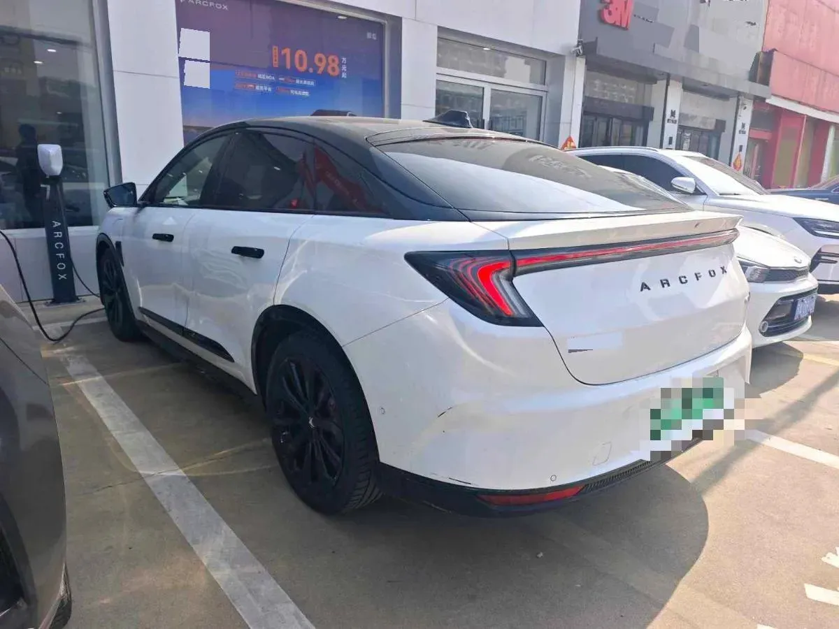 2022 ARCFOX αS BEV 74.5KWH,autocango,china used car exporter,china ev exporter,chinese used car exporter,chinese used ev exporter