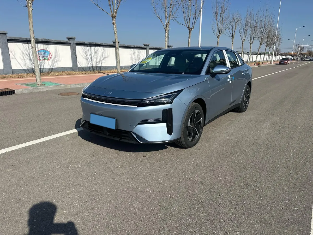 2025 Geely Galaxy L6 1.5L 112HP L4 1DHT PHEV 19.09KWH,autocango,china used car exporter,china ev exporter,chinese used car exporter,chinese used ev exporter